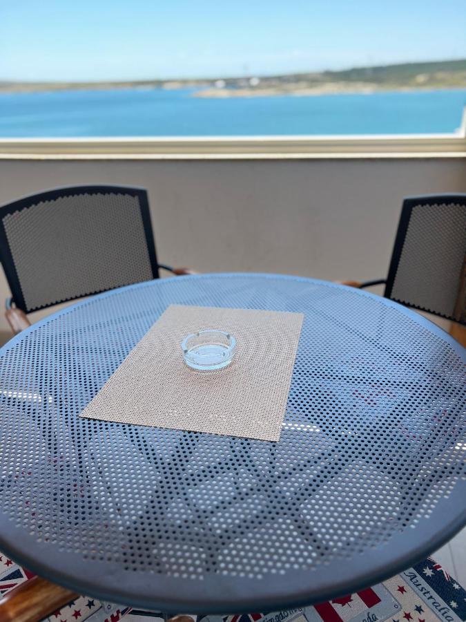 נובליה Apartments Loncar-Near Zrce Beach מראה חיצוני תמונה