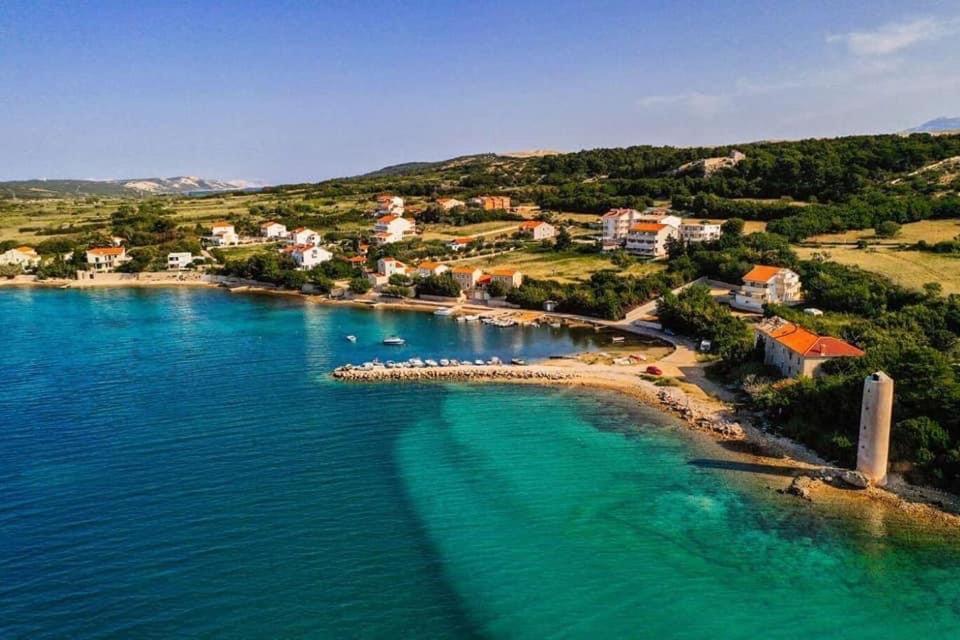 נובליה Apartments Loncar-Near Zrce Beach מראה חיצוני תמונה