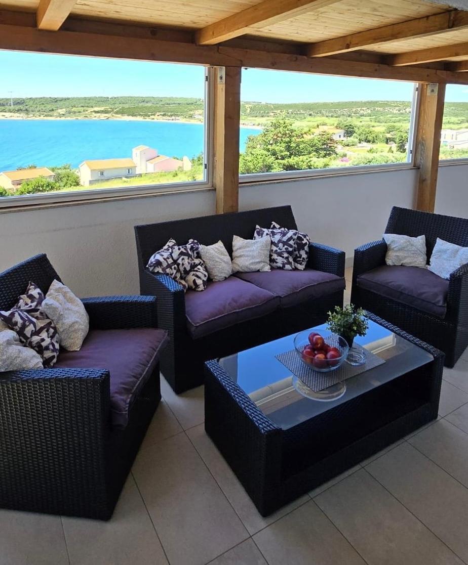 נובליה Apartments Loncar-Near Zrce Beach מראה חיצוני תמונה