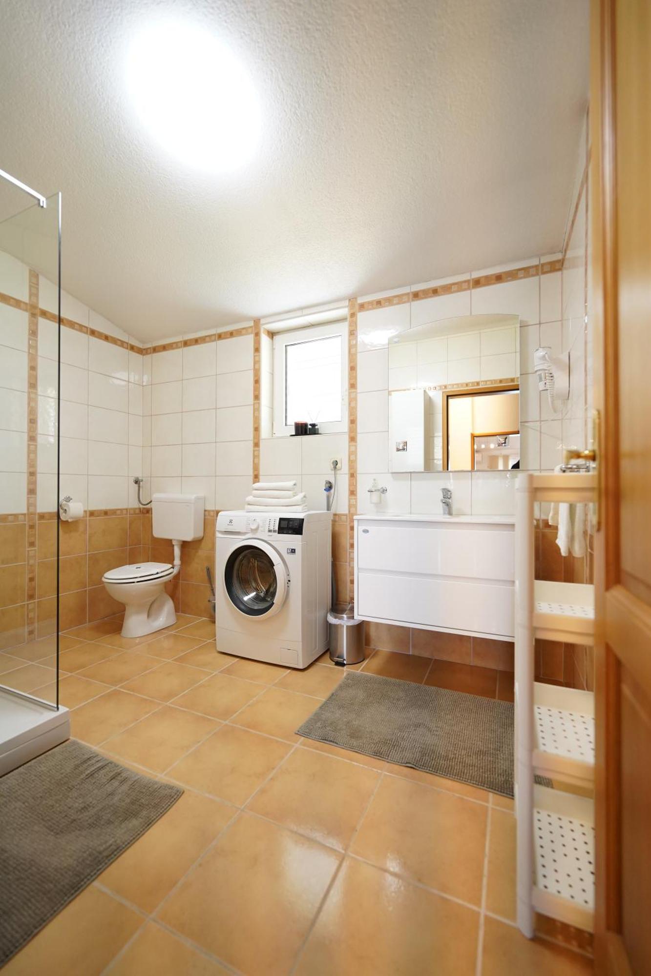 נובליה Apartments Loncar-Near Zrce Beach מראה חיצוני תמונה