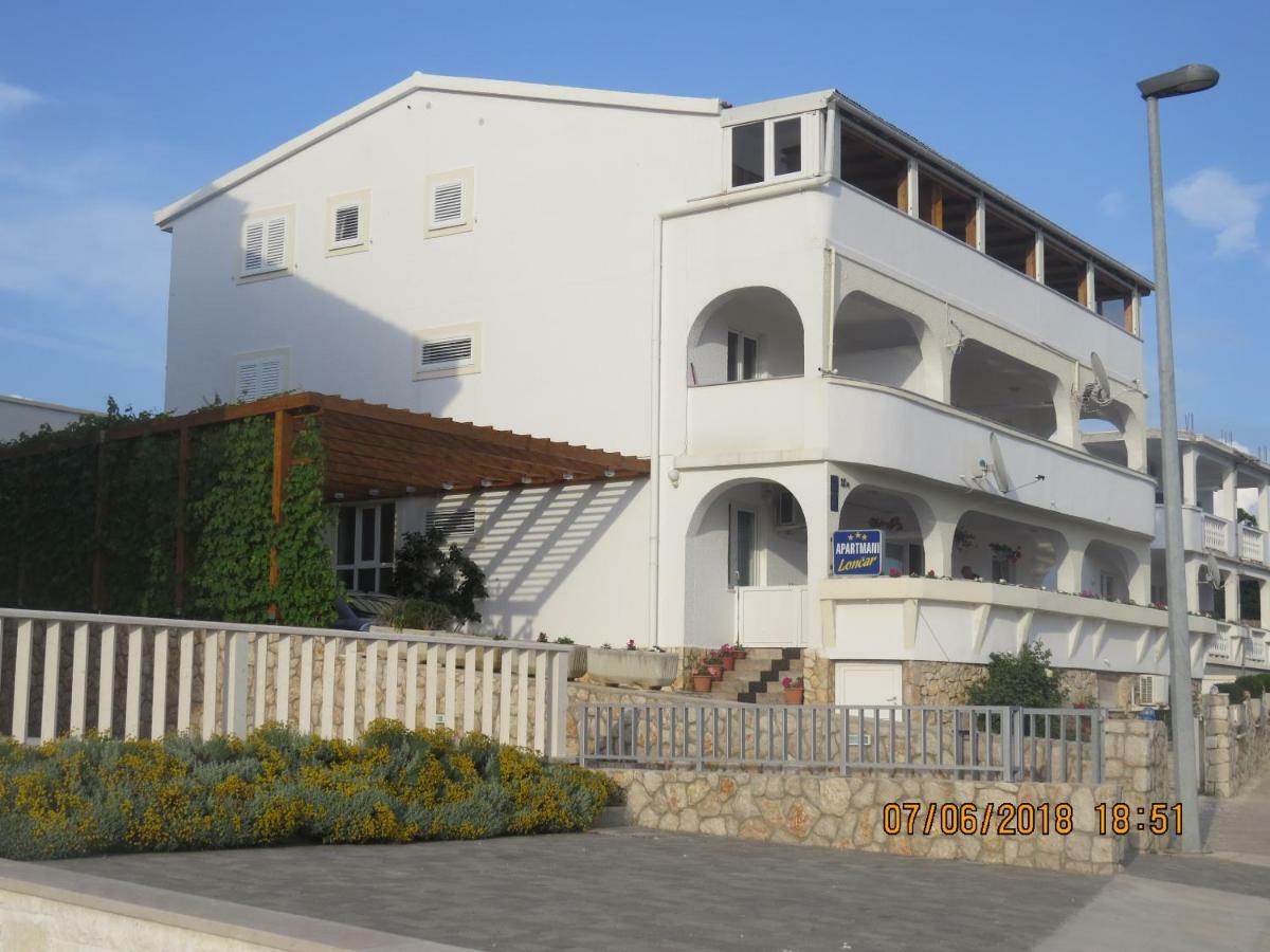 נובליה Apartments Loncar-Near Zrce Beach מראה חיצוני תמונה